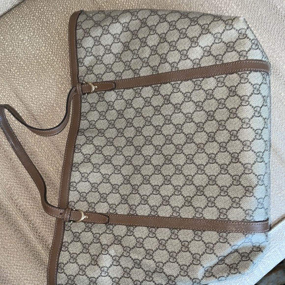 Authentic gucci GG medium totes - Picture 6 of 15